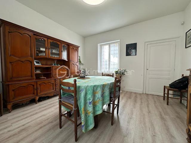 Vente Maison de ville 7 pièces 171 m2 Mayet