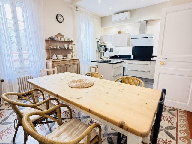 Vente Maison de ville 7 pièces 194m² Perpignan