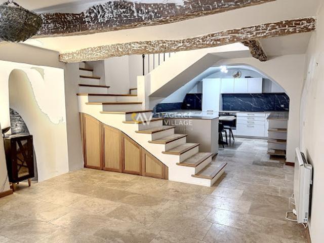 Vente Maison 7 pièces 198 m2 La Garde Freinet