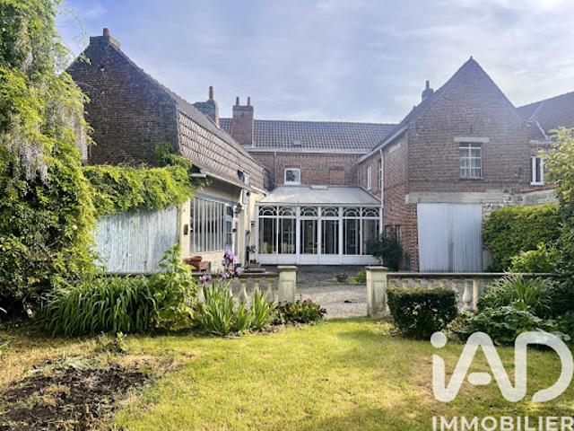 Vente Maison de ville 7 pièces 202 m2 Gondecourt