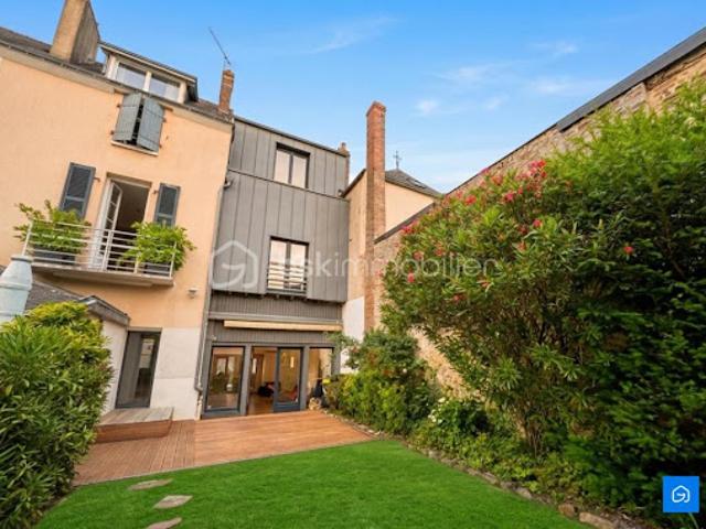 Vente Maison de ville 7 pièces 223 m2 Laval