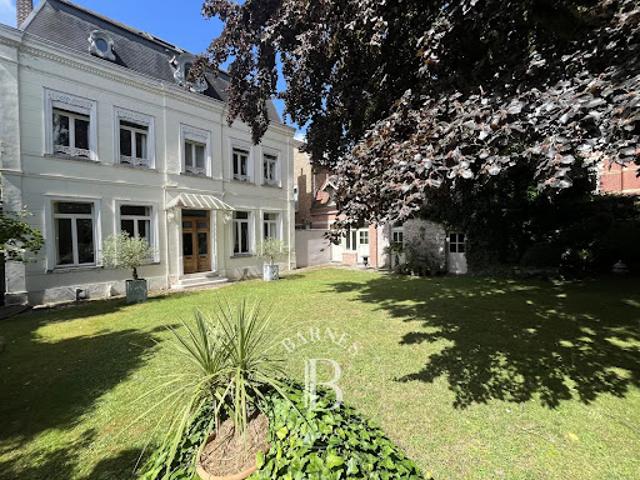 Vente Maison de ville 7 pièces 240 m2 Douai