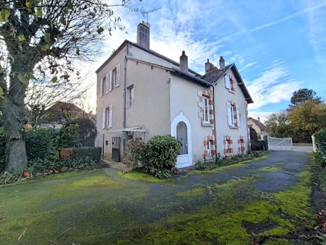 Vente Maison de ville 7 pièces 300 m2 Montgivray