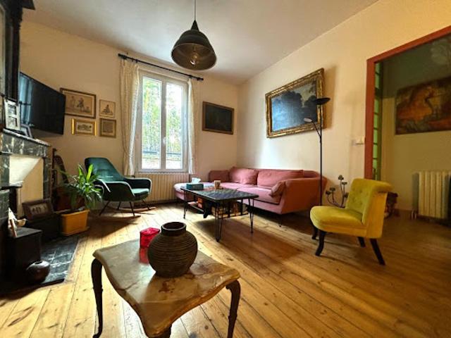 Vente Maison de ville 4 pièces 105 m2 Saintes