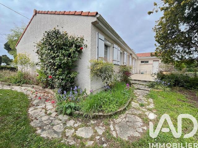 Vente Maison de ville 4 pièces 109 m2 Merignac