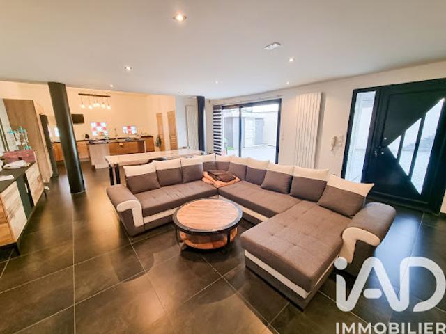 Vente Maison de ville 4 pièces 109 m2 Vendin le Vieil
