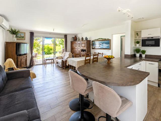 Vente Maison de ville 4 pièces 100 m2 Nieul lès Saintes