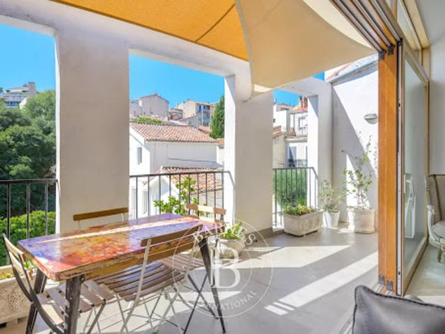 Vente Maison de ville 4 pièces 128.08 m2 Marseille 6ème