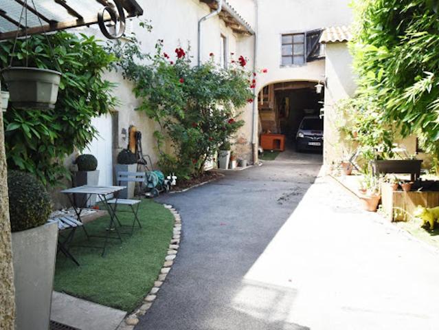 Vente Maison 4 pièces 168.7 m2 Chiroubles