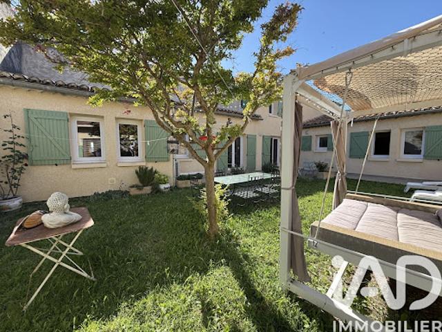 Vente Maison de ville 4 pièces 174 m2 Courthézon