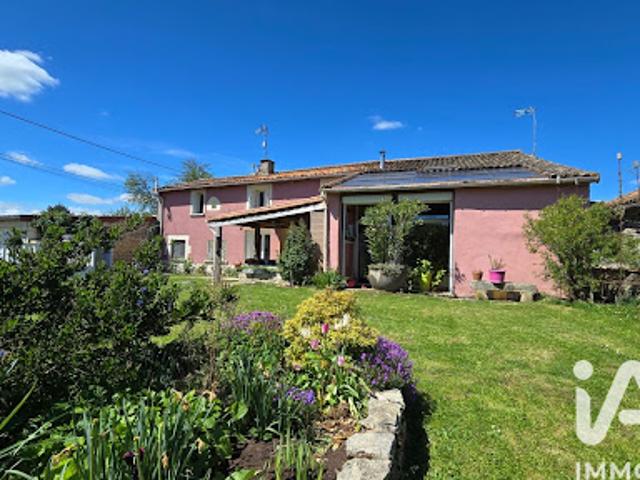 Vente Maison de ville 4 pièces 170 m2 Blanzay