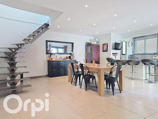 Vente Maison de ville 4 pièces 172 m2 Saleilles