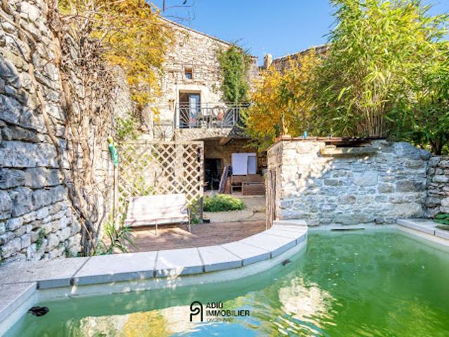 Vente Maison 4 pièces 186 m2 Uzès