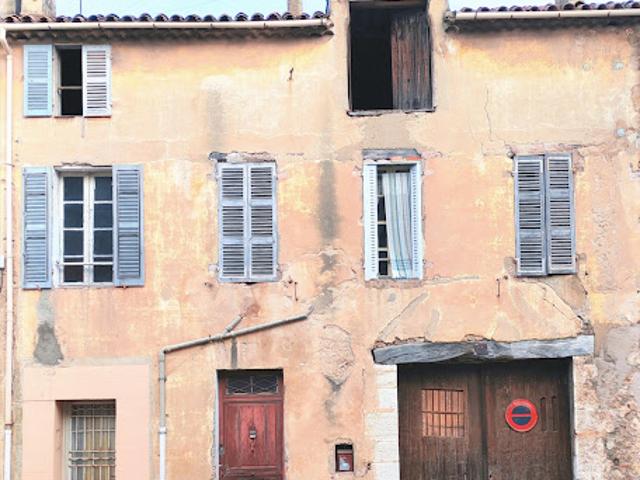 Vente Maison 4 pièces 358 m2 Brignoles