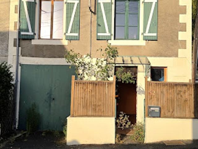 Vente Maison de ville 4 pièces 68 m2 Montmorillon