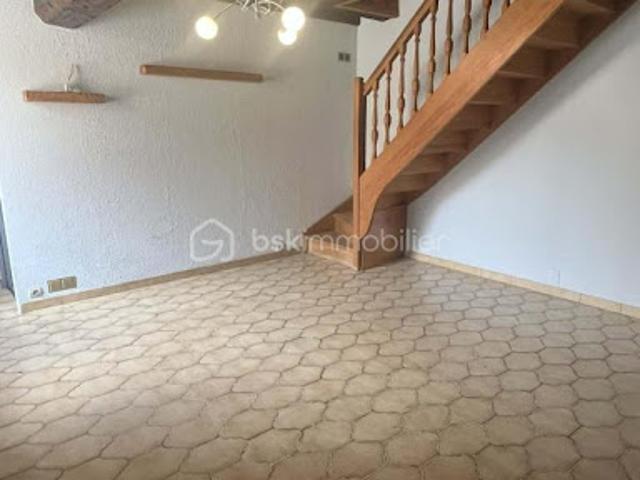Vente Maison de ville 4 pièces 70 m2 Villeneuve sur Yonne