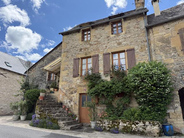 Vente Maison 4 pièces 72 m2 Pierrefiche
