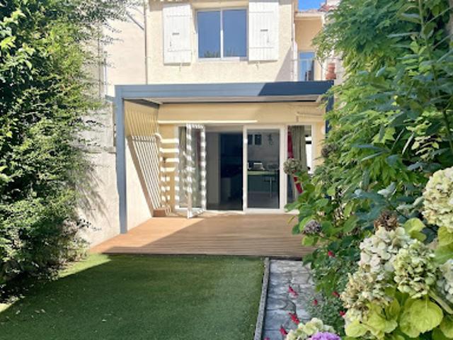 Vente Maison de ville 4 pièces 92 m2 Saintes