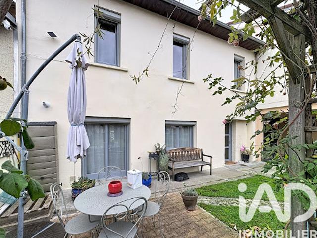 Vente Maison de ville 5 pièces 125 m2 Clermont Ferrand