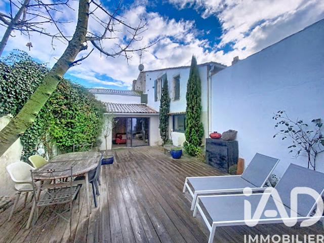 Vente Maison de ville 5 pièces 128 m2 Le bois plage en re