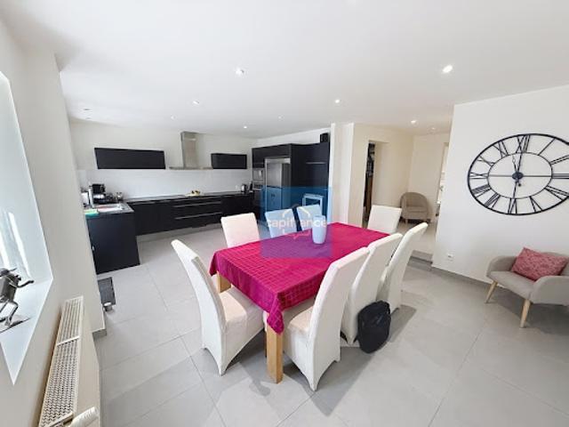 Vente Maison de ville 5 pièces 144 m2 Bonneville
