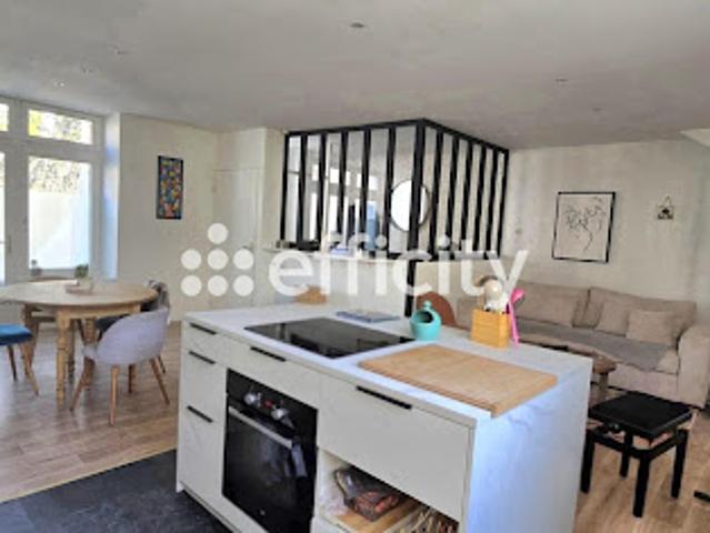 Vente Maison de ville 5 pièces 150 m2 Salles Arbuissonnas en Beaujolais