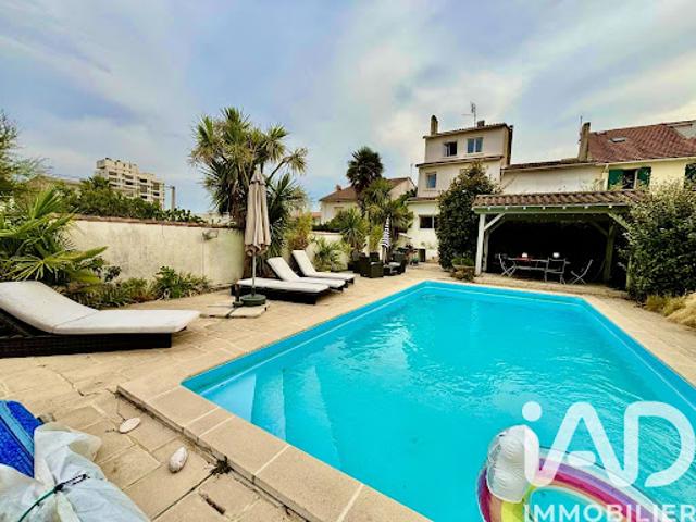Vente Maison de ville 5 pièces 168 m2 Royan
