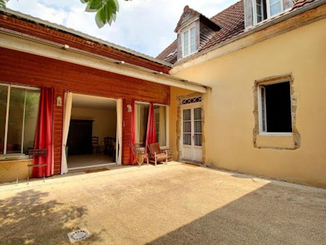 Vente Maison de ville 5 pièces 177.72 m2 Garlin