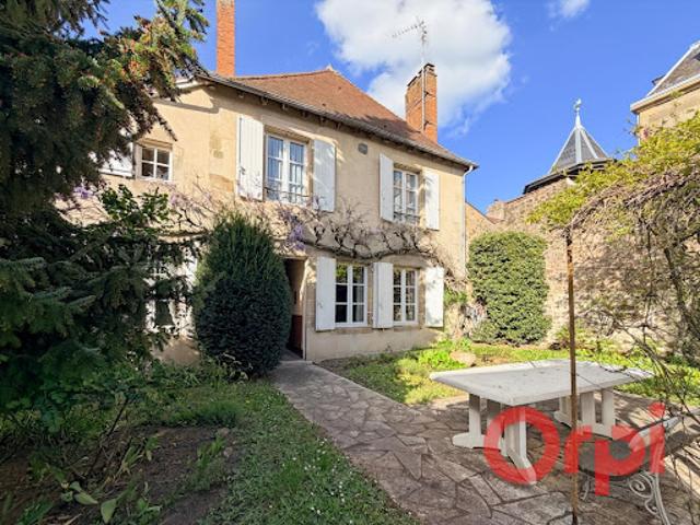 Vente Maison de ville 7 pièces 205 m2 Cerilly
