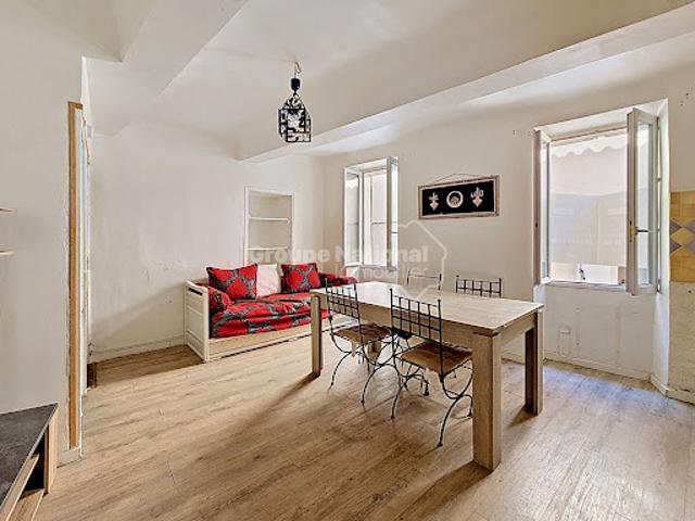 Vente Maison de ville 5 pièces 56 m2 Saint Paul en Forêt