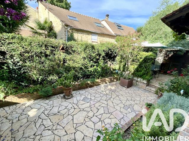 Vente Maison de ville 5 pièces 80 m2 Saint Germain lès Arpajon