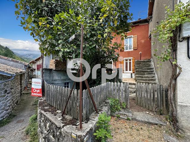 Vente Maison de ville 5 pièces 85 m2 Barnas