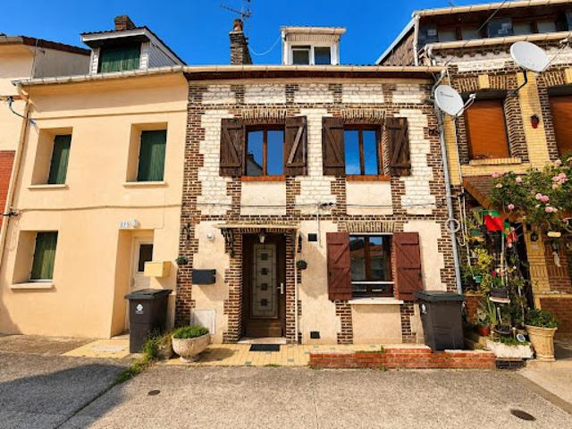Vente Maison de ville 5 pièces 95 m2 Saint Etienne du Rouvray