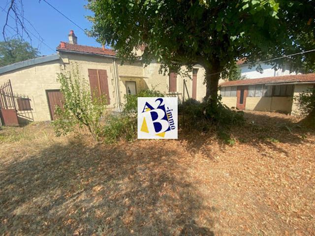 Vente Maison de ville 5 pièces 96 m2 Angouleme