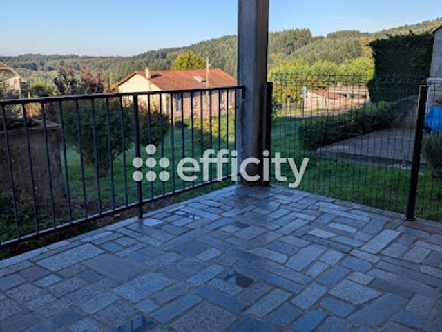 Vente Maison de ville 5 pièces 96 m2 Saint Rémy sur Durolle