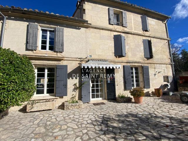 vente maison de ville 6 Pièce s 274m² Fontvieille