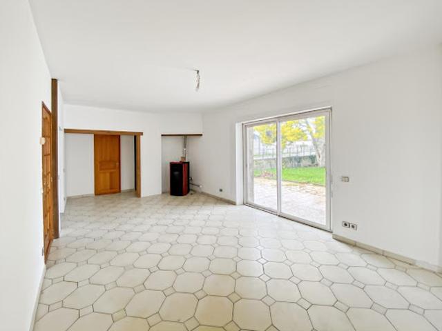 Vente Maison de ville 6 pièces 139 m2 Montendre