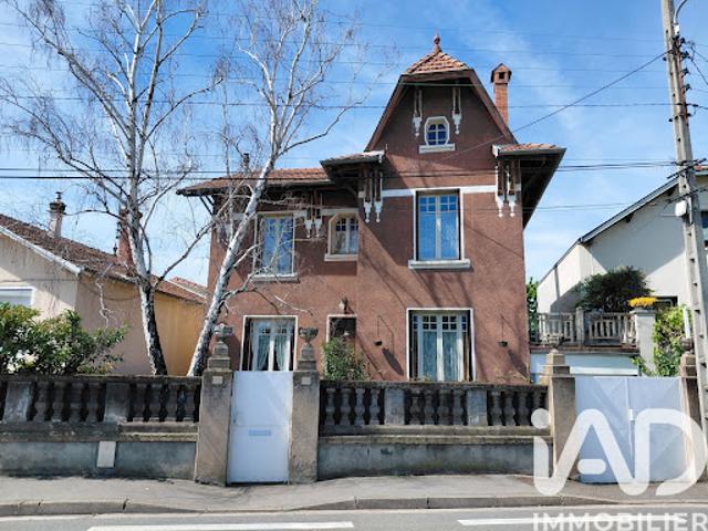 Vente Maison de ville 6 pièces 131 m2 Pierre benite