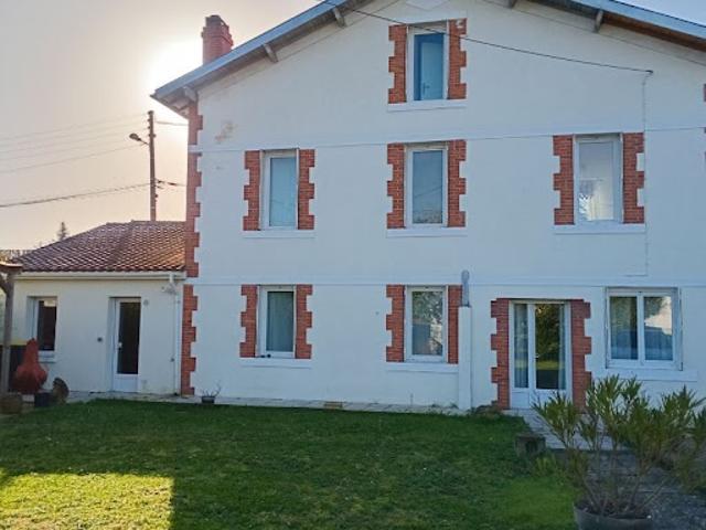Vente Maison de ville 6 pièces 147 m2 Angouleme