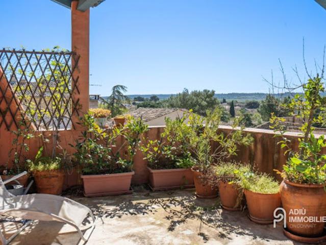 Vente Maison de ville 6 pièces 148 m2 Uzès