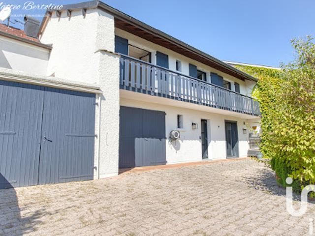 Vente Maison de ville 6 pièces 151 m2 Divonne les Bains