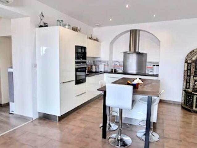 Vente Maison de ville 6 pièces 154 m2 Bergerac