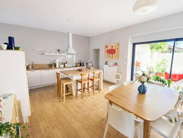 Vente Maison de ville 6 pièces 153.62 m2 Dax