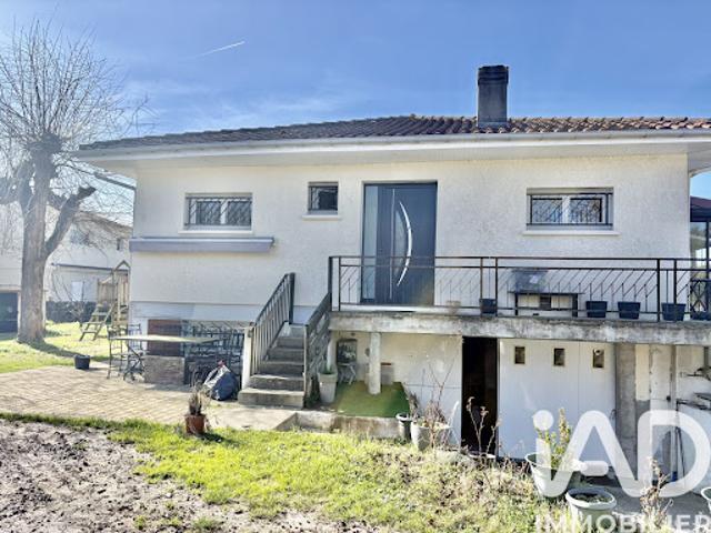 Vente Maison de ville 6 pièces 200 m2 Le Taillan Médoc
