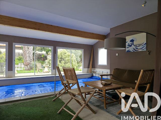 Vente Maison de ville 6 pièces 202 m2 Elne