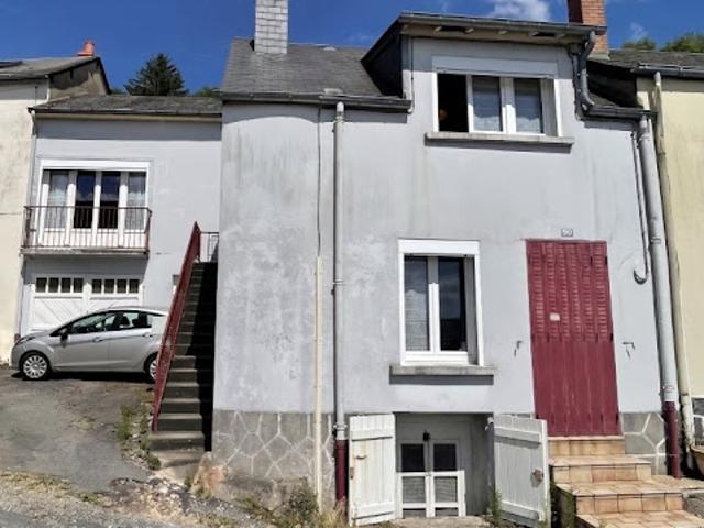 Vente Maison de ville 6 pièces 84.39 m2 Château Chinon Ville