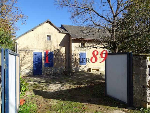 Vente Maison 8 pièces 165 m2 Cerilly