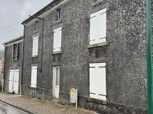 Vente Maison de ville 8 pièces 160 m2 Neuvy Bouin