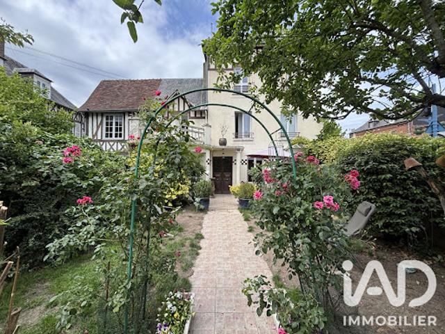 Vente Maison de ville 8 pièces 160 m2 Bernay