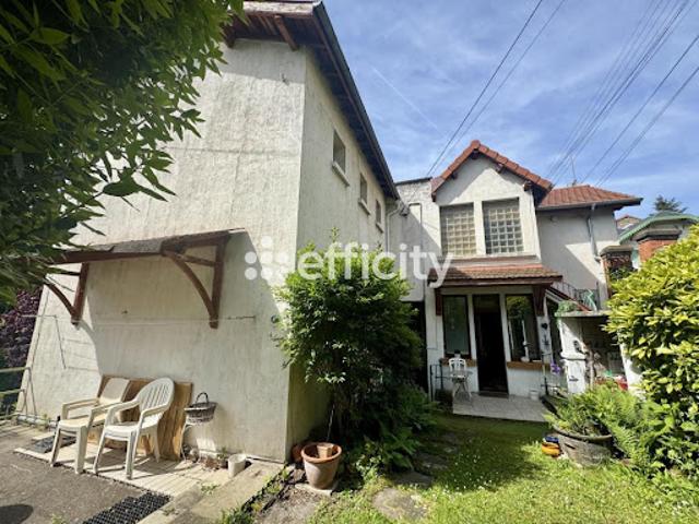 Vente Maison de ville 8 pièces 184 m2 Thiers